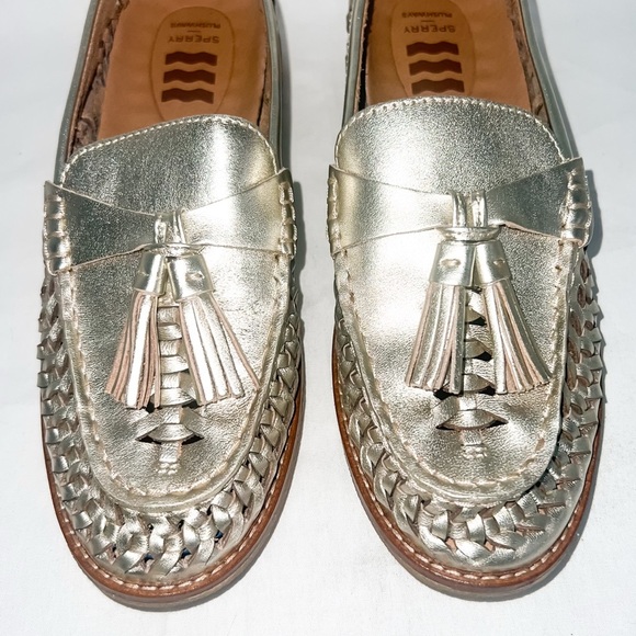 Sperry Seaport Tasseled Loafers - Gold, Size 7 - Picture 4 of 9